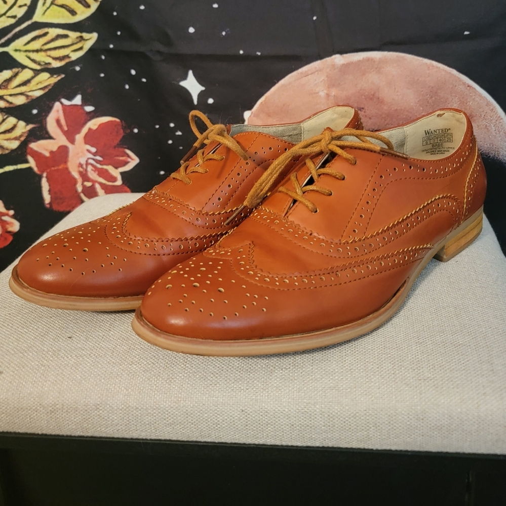 Vegan leather Oxford wingtip saddle shoes "Wanted" brand